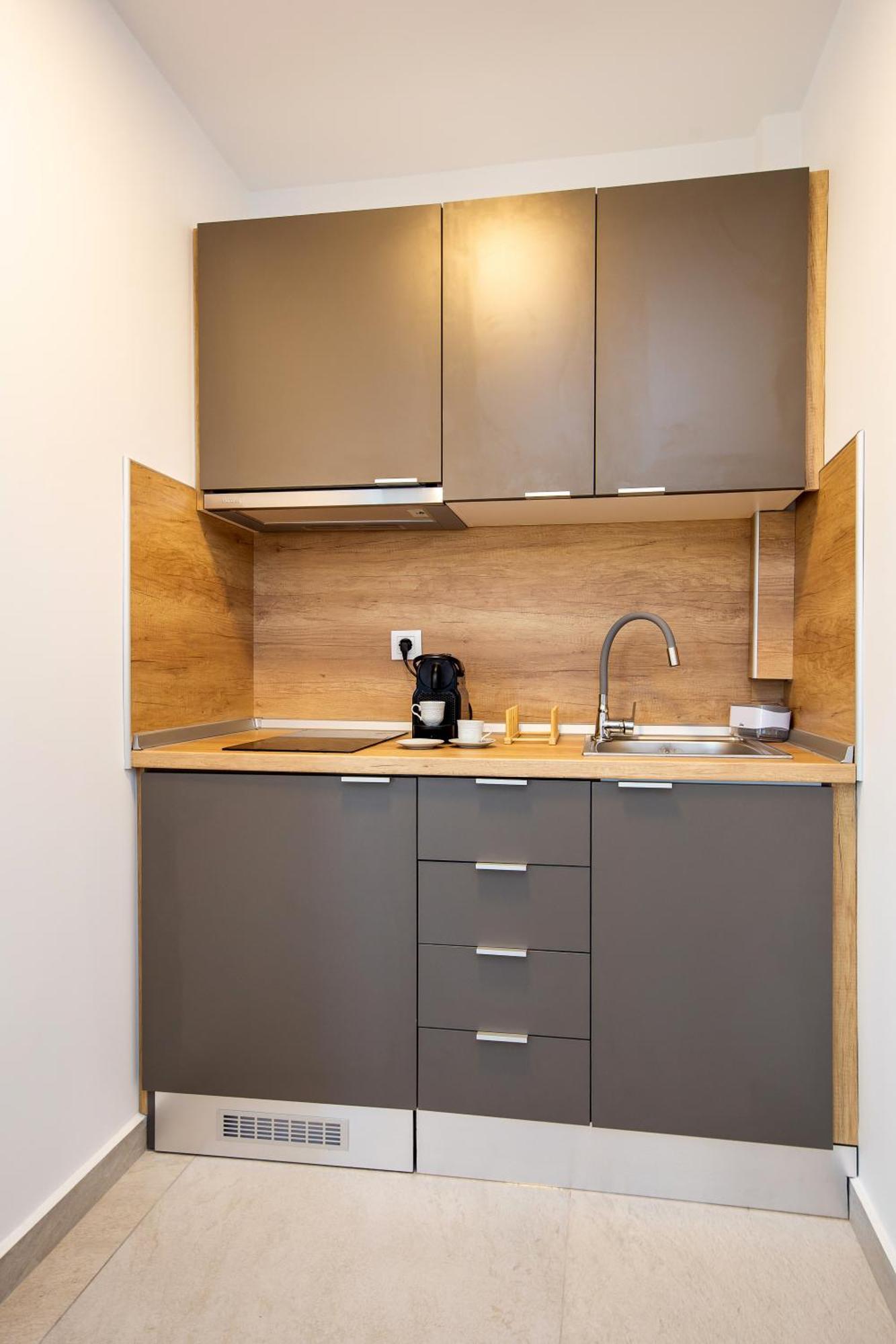 לימנריה Vlashi Apartments מראה חיצוני תמונה